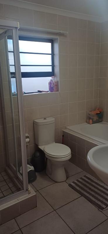 To Let 2 Bedroom Property for Rent in Protea Heights Western Cape